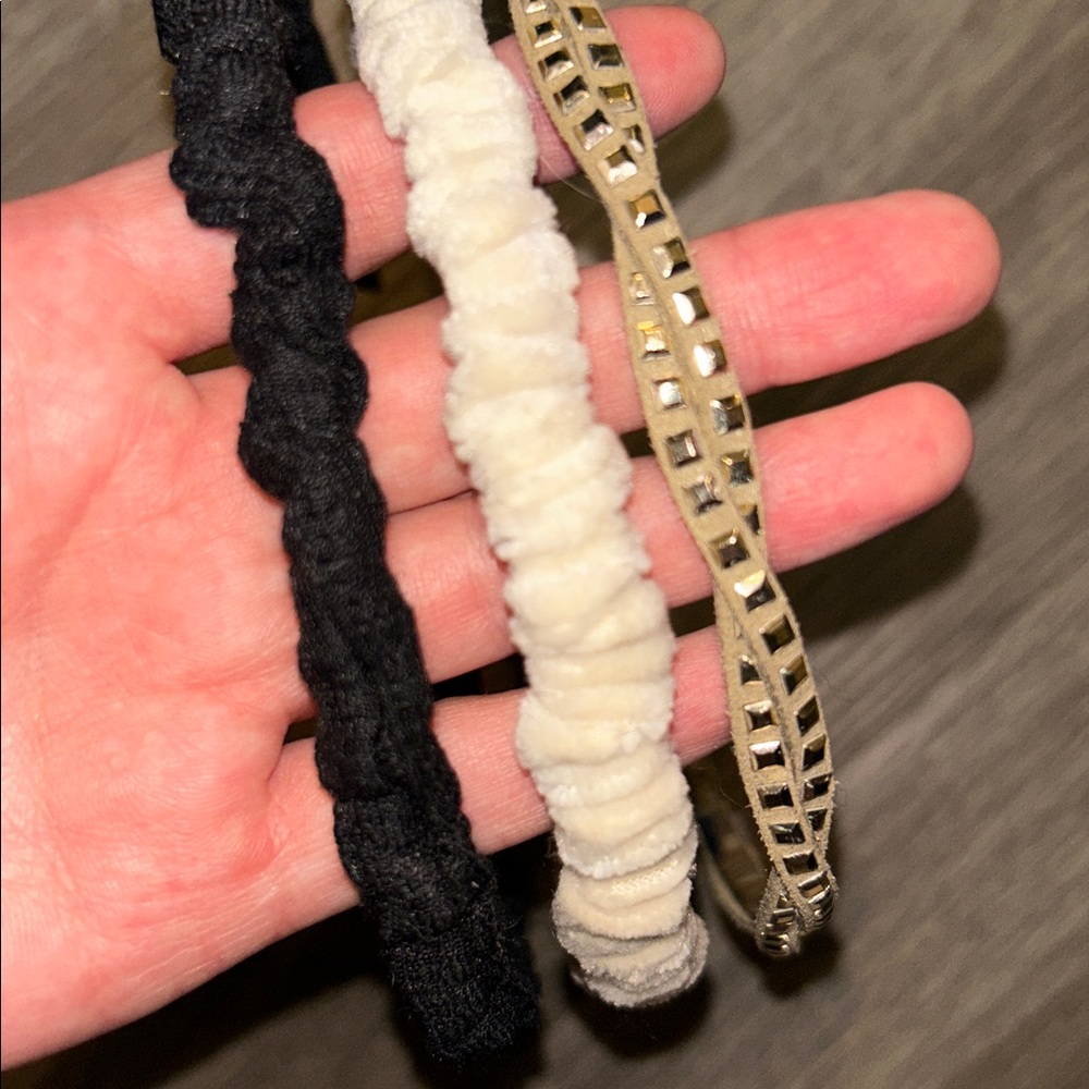 🇺🇸FIRM PRICE🇺🇸 3 NWOT Set of Three Stylish Headbands - Picture 4 of 5